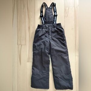 Osh Kosh snow pants - Size 8